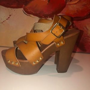 Strappy platform heels, womens 6.5